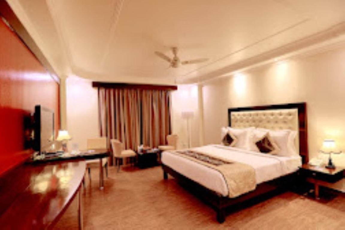 The Fern Residency Haridwar Hotell Exteriör bild